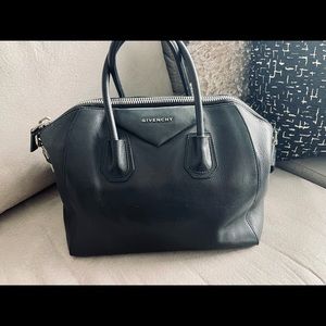 Givenchy Antigona purse